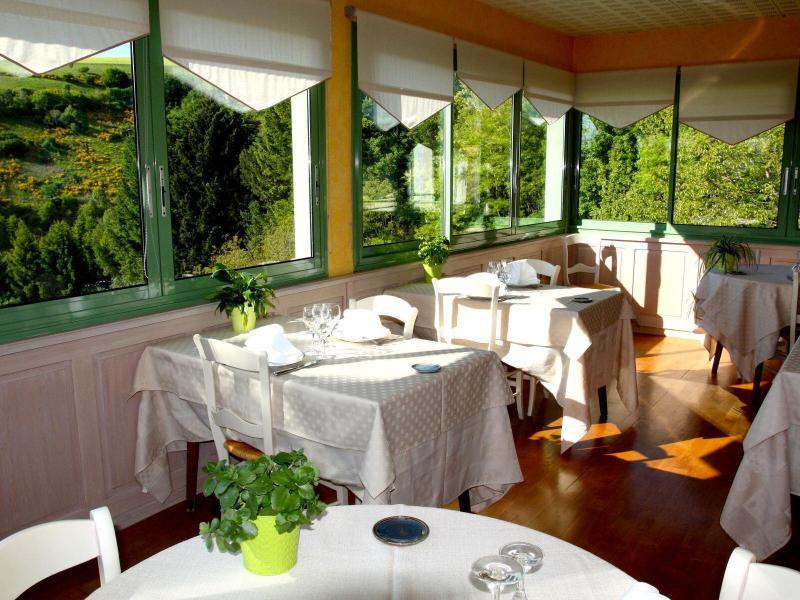 Logis Auberge Du Fel Le Fel Экстерьер фото